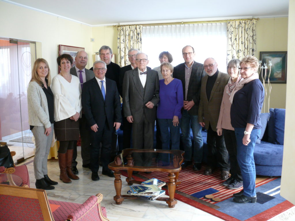 Eise fréieren Gemengesekretär Victor de Bourcy huet Gebuertsdag gefeiert